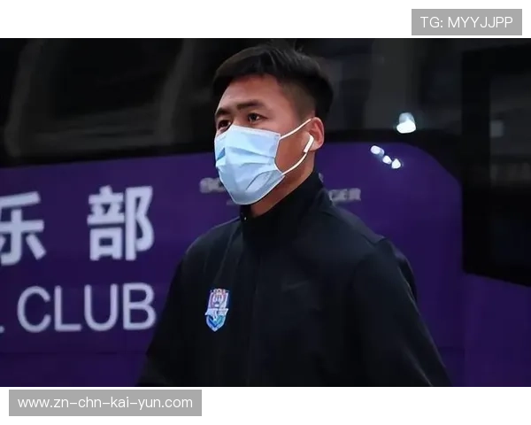 大连英博直塞穿透性十足，制造巨大威胁